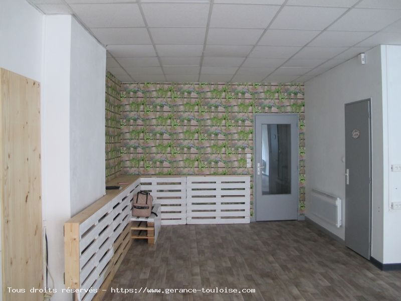 LOCAL COMMERCIAL - TOUL - 0 pièce(s) - 75 m² :: Loyer mensuel : 700 €